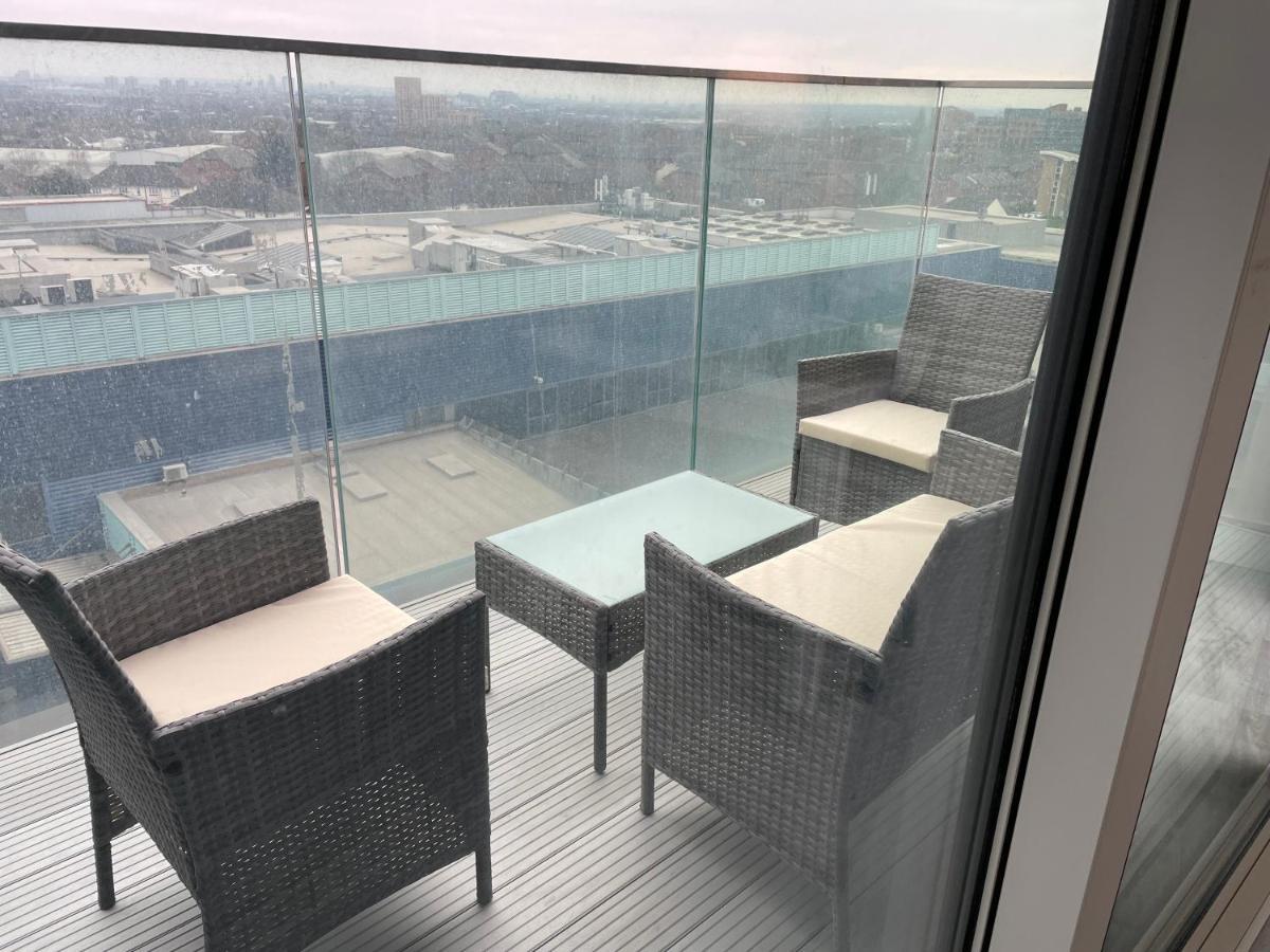 One West Point , Icon Tower Apartment ลอนดอน ภายนอก รูปภาพ