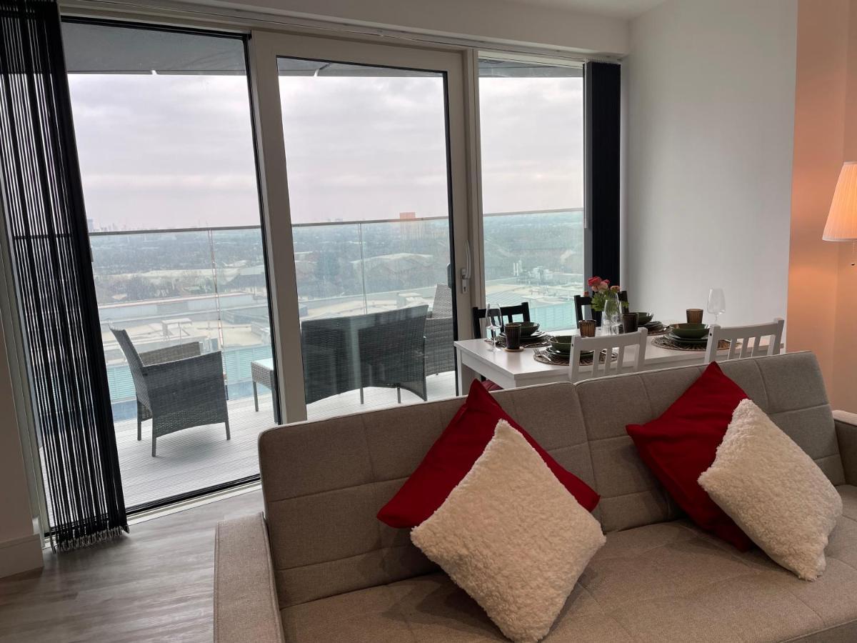 One West Point , Icon Tower Apartment ลอนดอน ภายนอก รูปภาพ