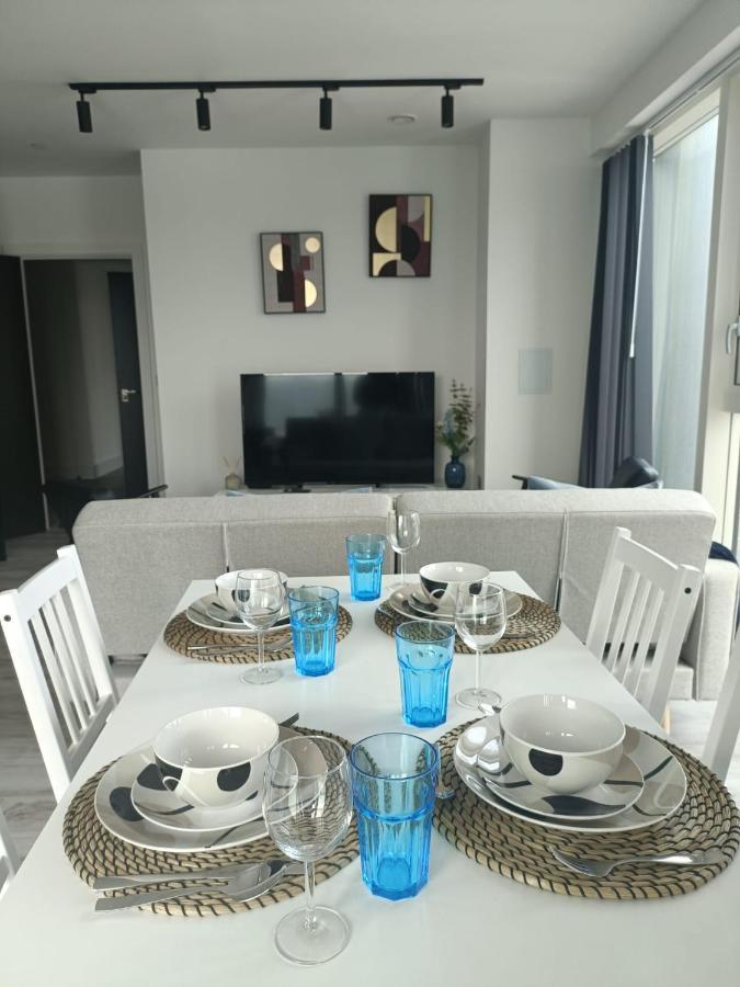 One West Point , Icon Tower Apartment ลอนดอน ภายนอก รูปภาพ