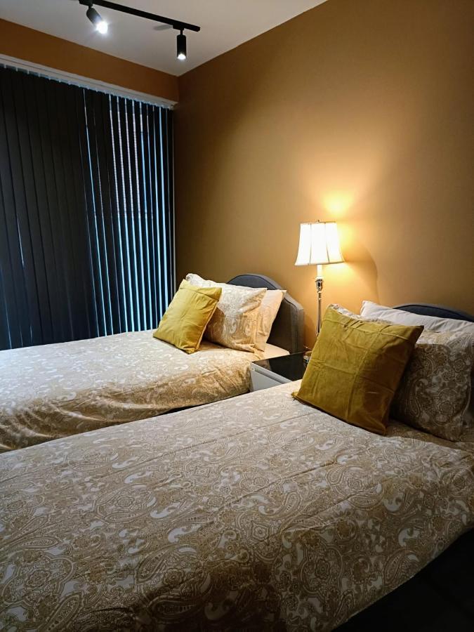 One West Point , Icon Tower Apartment ลอนดอน ภายนอก รูปภาพ