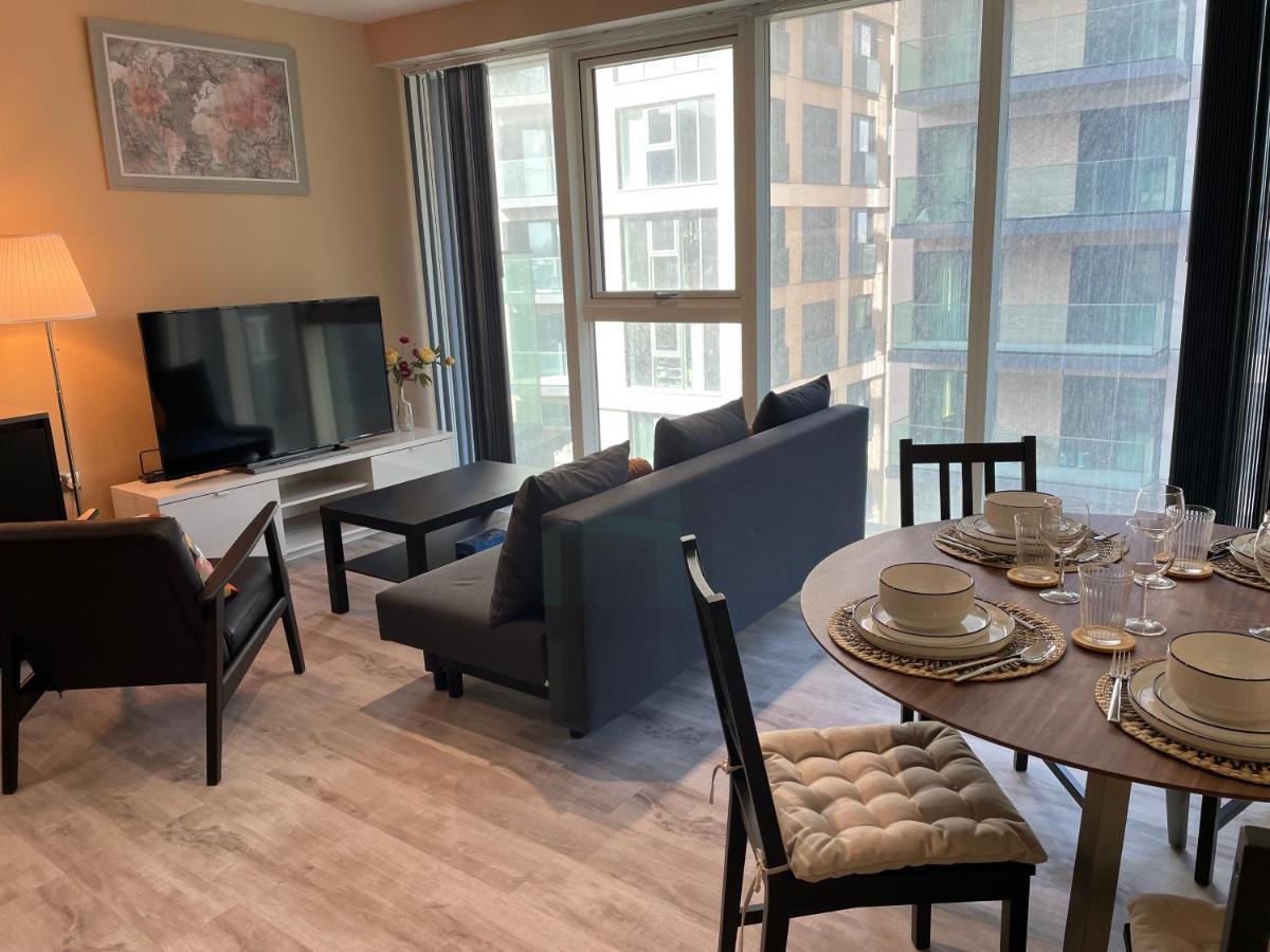 One West Point , Icon Tower Apartment ลอนดอน ภายนอก รูปภาพ