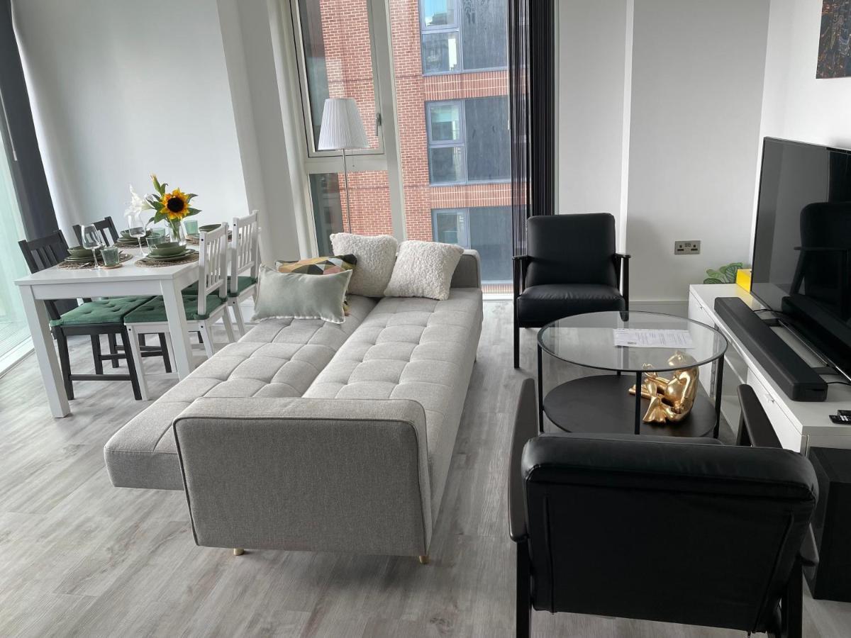 One West Point , Icon Tower Apartment ลอนดอน ภายนอก รูปภาพ