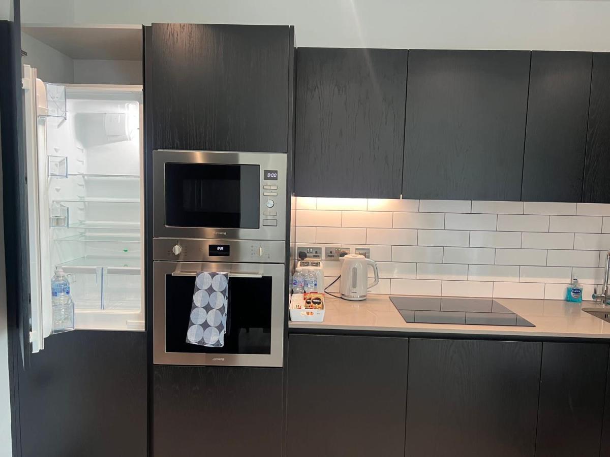 One West Point , Icon Tower Apartment ลอนดอน ภายนอก รูปภาพ