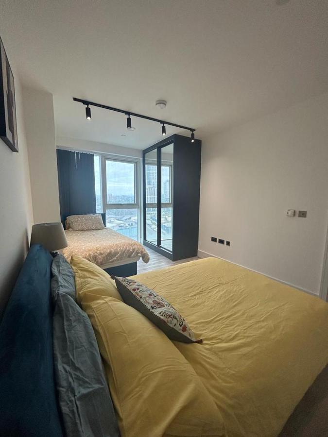 One West Point , Icon Tower Apartment ลอนดอน ภายนอก รูปภาพ
